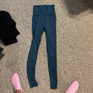 Lululemon ribbed leggings